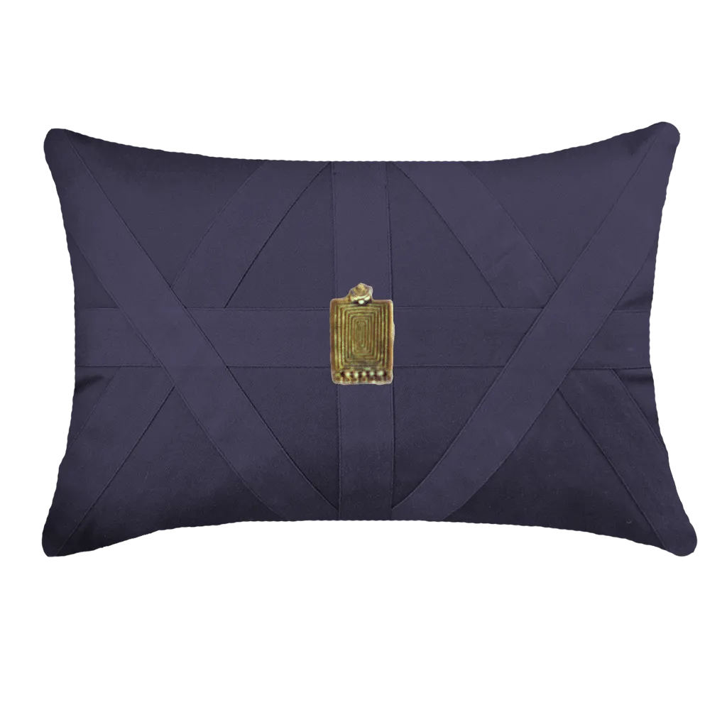 Amulet Cairo Navy Lumber Cushion 35 x 53 cm