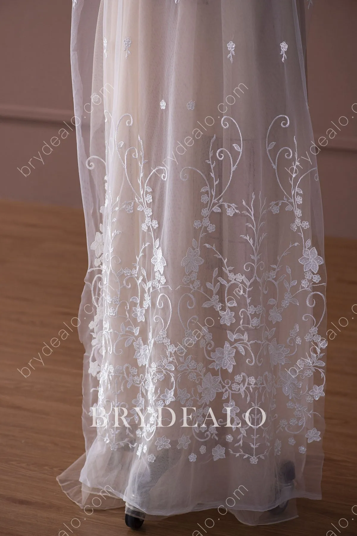 Classy Sequined Flower Bridal Lace Fabric