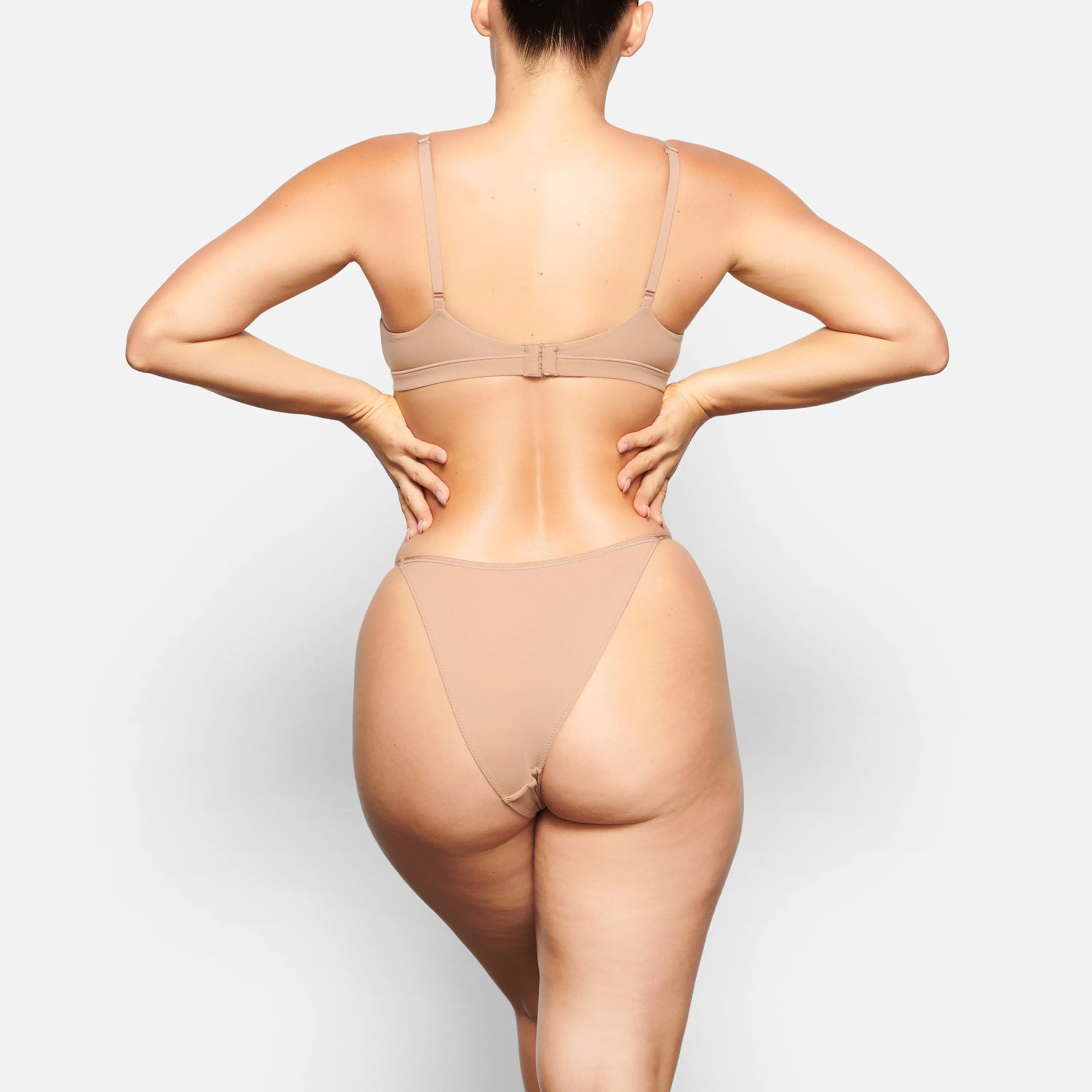 FITS EVERYBODY CHEEKY STRING BIKINI | SIENNA