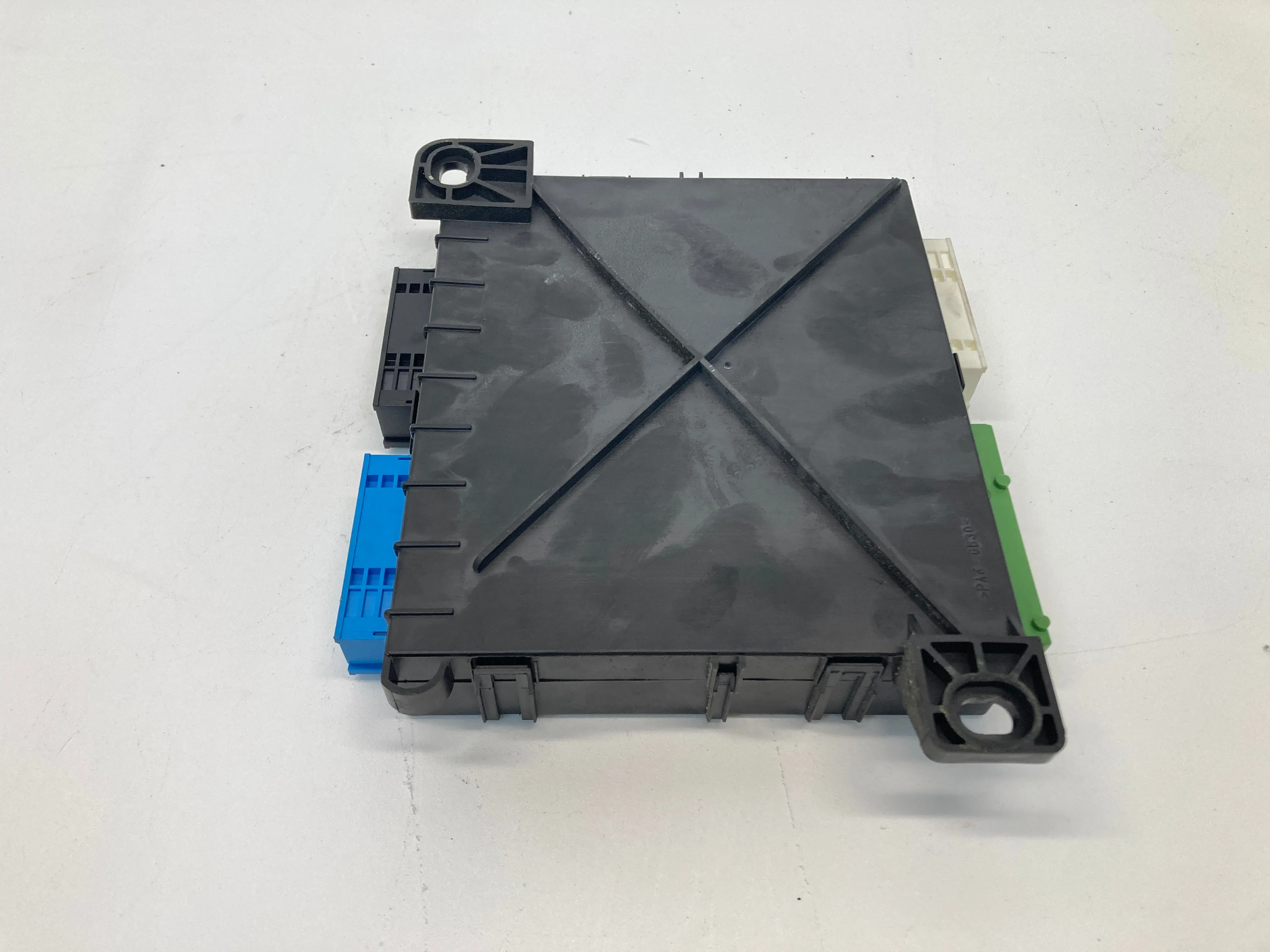 Mini Cooper Body Control Module BCM AT 61356976988 02-06 R53 353