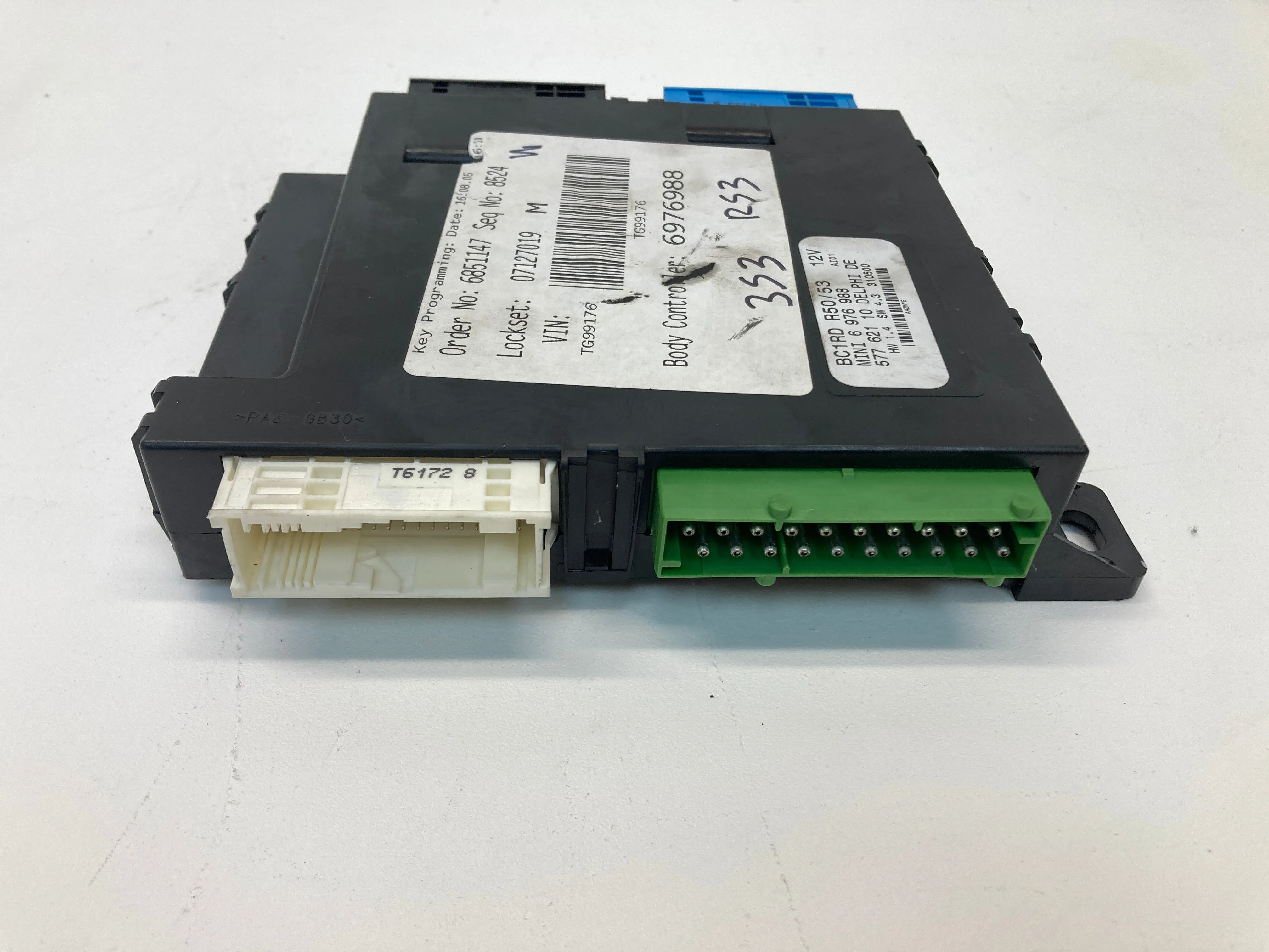 Mini Cooper Body Control Module BCM AT 61356976988 02-06 R53 353