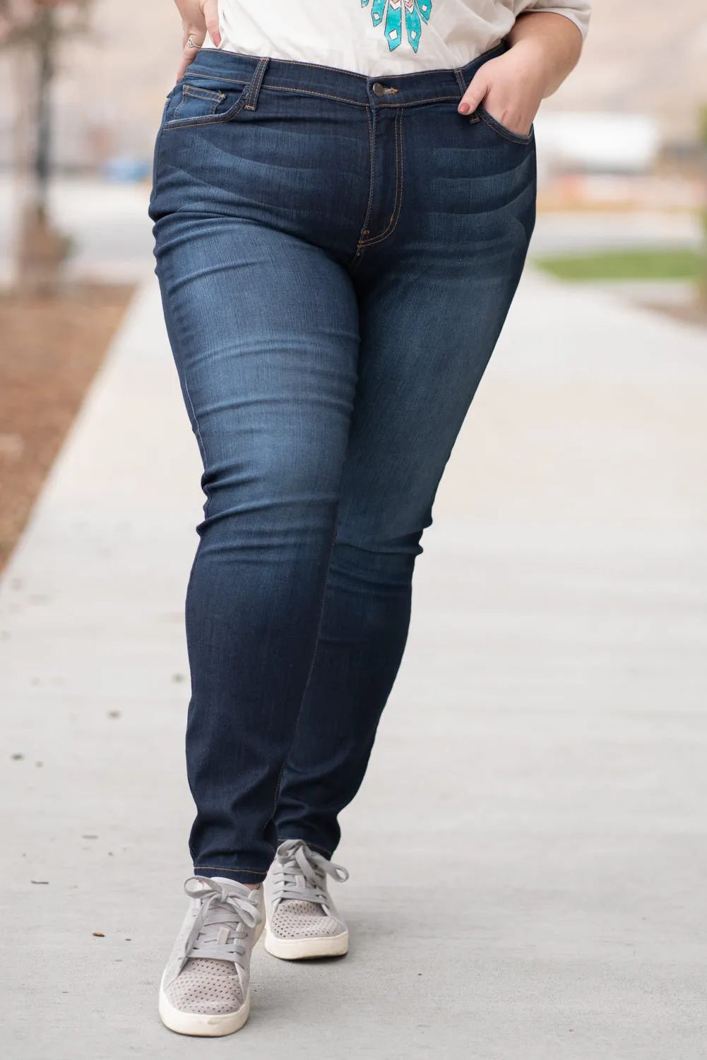 Plus Size Piper Mid Rise Skinny
