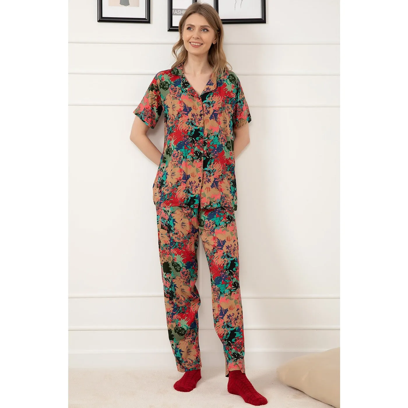 Red Patterned Buttoned Pajamas Set