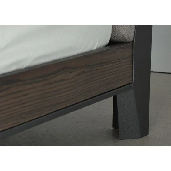 Trica Secret Bed