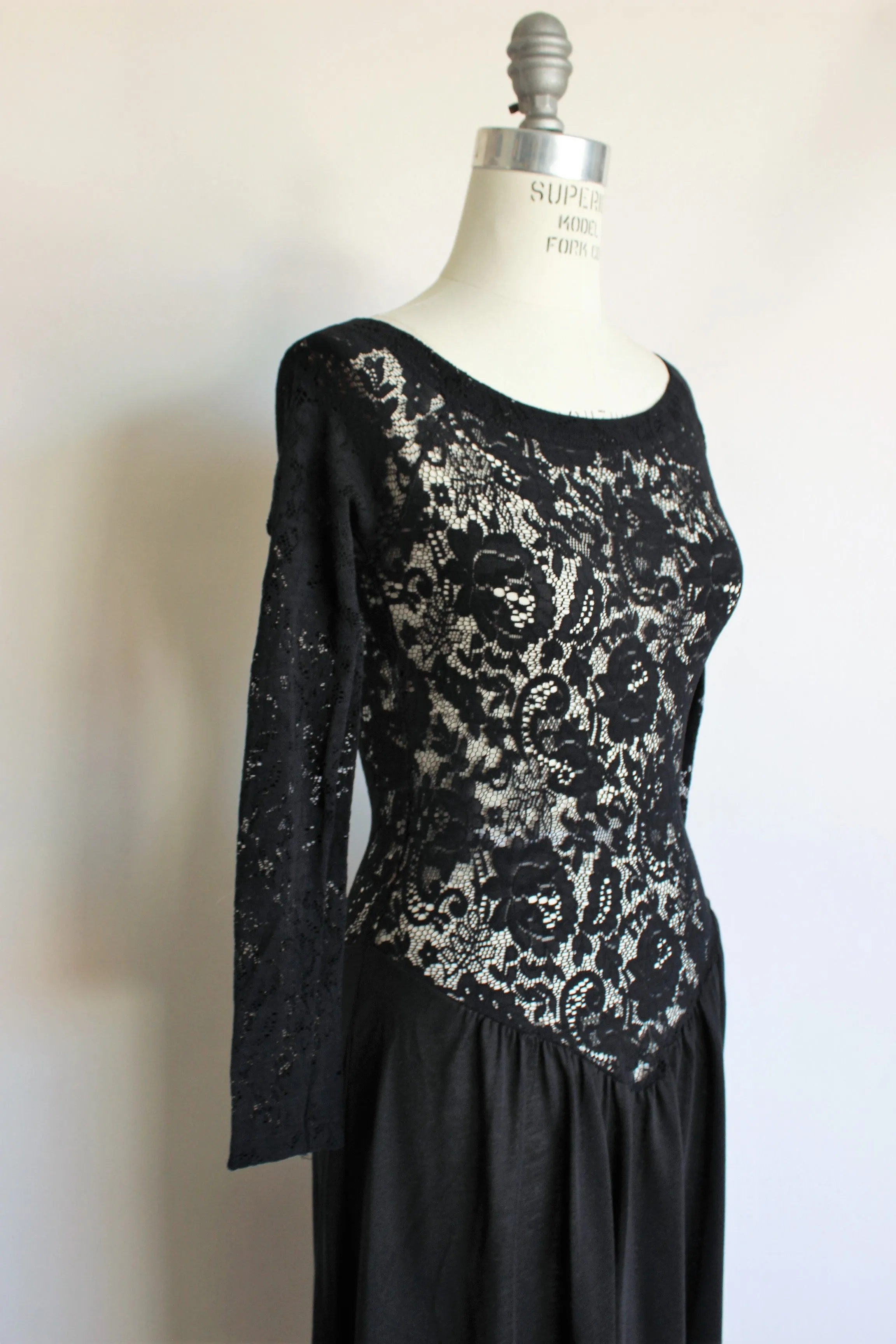 Vintage 1990s Victoria's Secret Black Nightgown With Lace Bodice