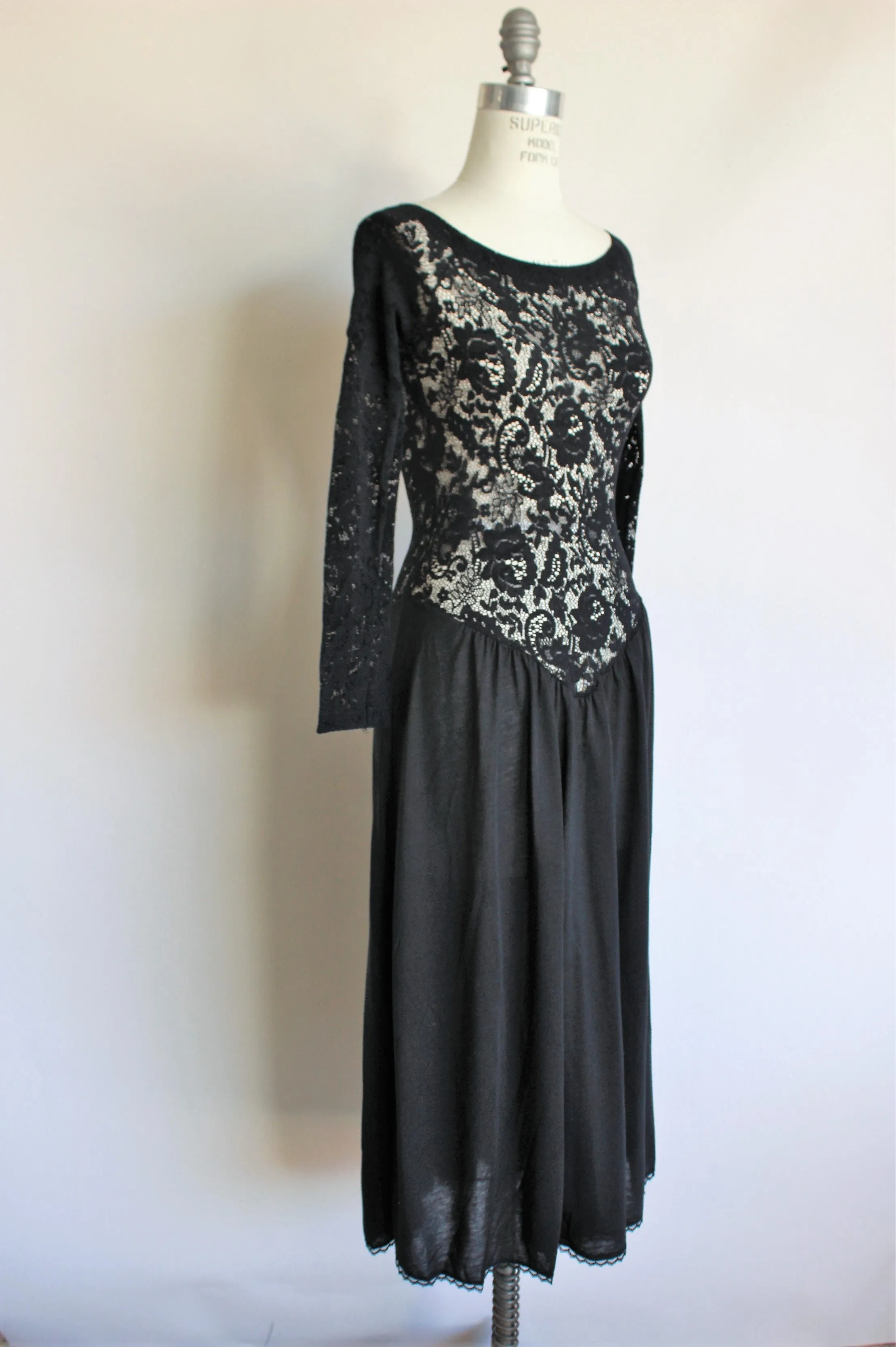 Vintage 1990s Victoria's Secret Black Nightgown With Lace Bodice