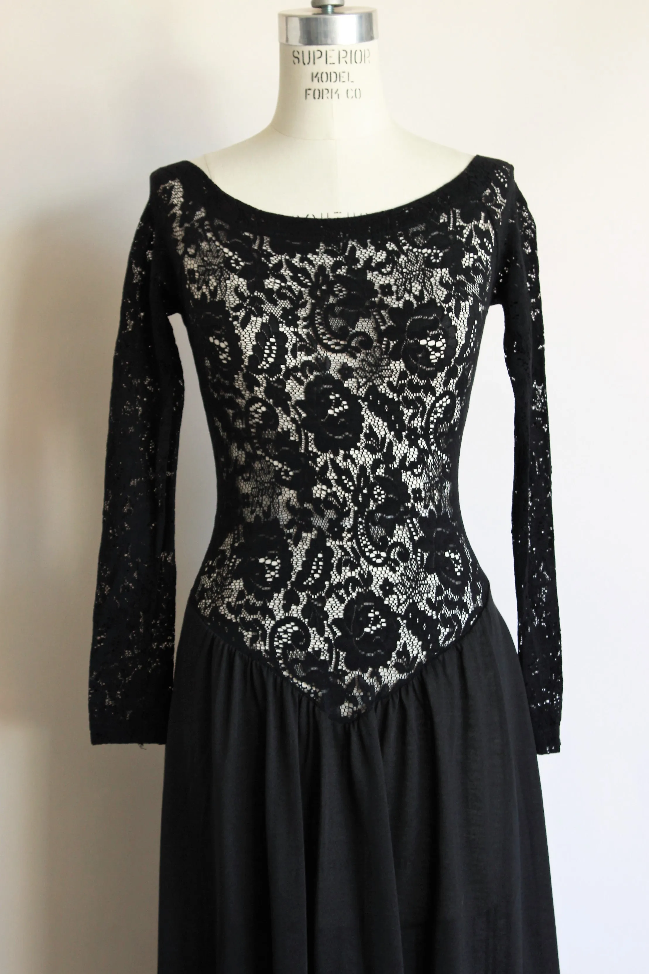 Vintage 1990s Victoria's Secret Black Nightgown With Lace Bodice