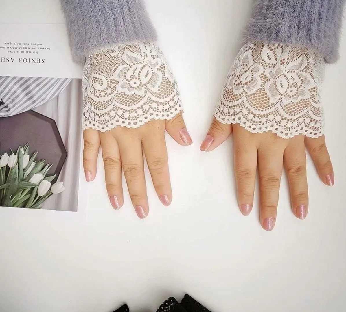 Women's Short Lace Gloves Fingerless for Driving Wedding Wrist Length Bridal Prom Gloves